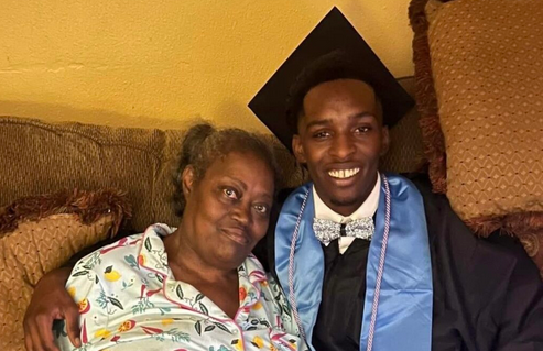 Elyis Kani Taylor Suicide Tuscaloosa, Alabama: In Loving Memory Of 20-Year-Old Who Died In High-Speed Police Chase
